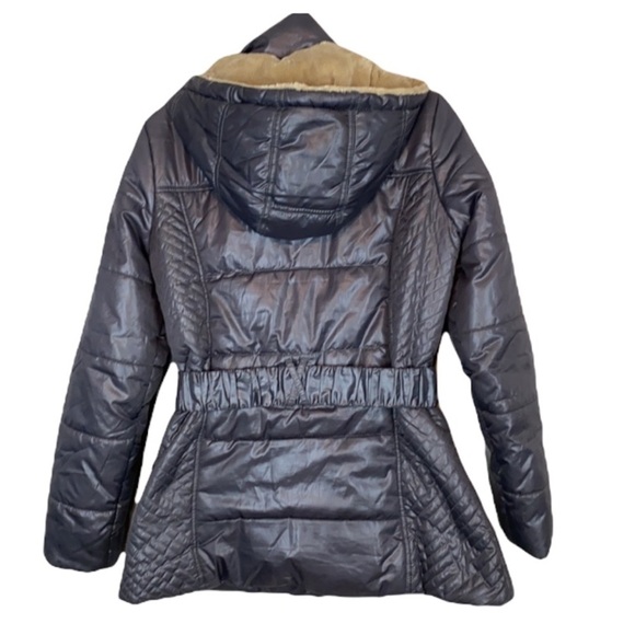 Tommy Hilfiger Gray Puffer Coat Size Medium - Picture 2 of 16